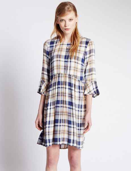 I used to like M&S but I'm not surprised they are struggling to sell womens clothes, WARNING MAY BE UPSETTING