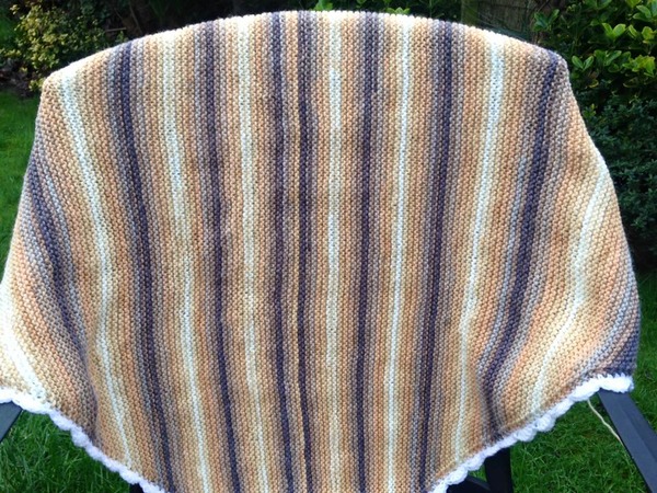 Woolly Hugs. Supporting refugees, lovely crafters and donors, fabulous Mumsnetters we need your help.