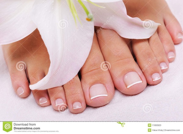 Are french manicures 'cheap looking' and make me 'common'?
