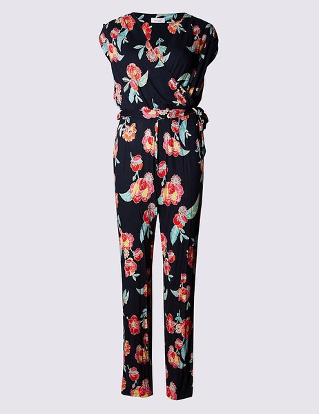 I used to like M&S but I'm not surprised they are struggling to sell womens clothes, WARNING MAY BE UPSETTING