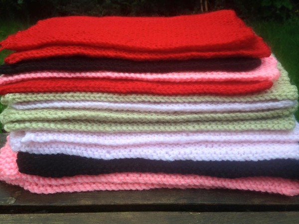 Woolly Hugs. Supporting refugees, lovely crafters and donors, fabulous Mumsnetters we need your help.