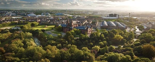Advice on move to Edinburgh or Glasgow