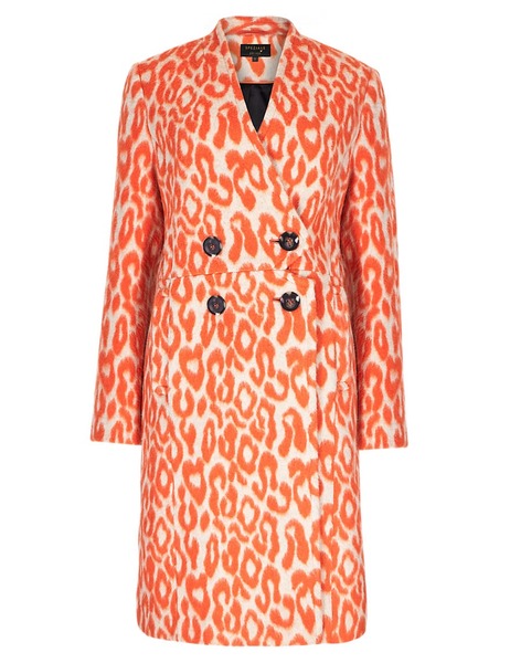 I used to like M&S but I'm not surprised they are struggling to sell womens clothes, WARNING MAY BE UPSETTING