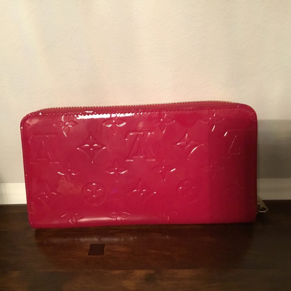 How much would you spend on a nice bag?