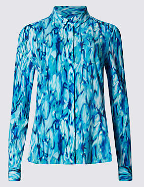 I used to like M&S but I'm not surprised they are struggling to sell womens clothes, WARNING MAY BE UPSETTING