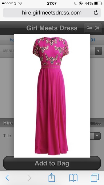 Please help dress me for a black tie event with royalty!