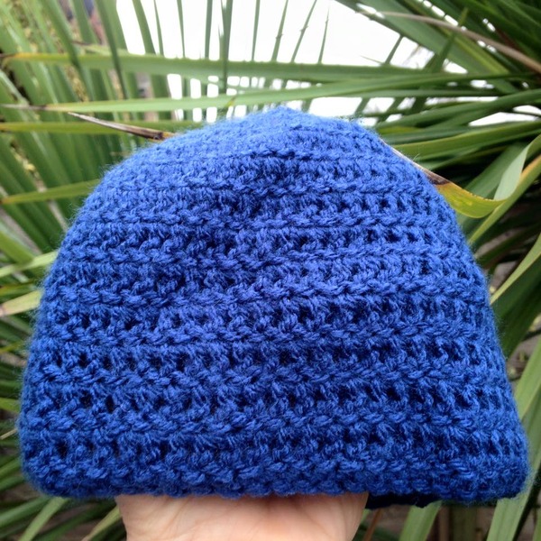 Woolly Hugs. Supporting refugees, lovely crafters and donors, fabulous Mumsnetters we need your help.