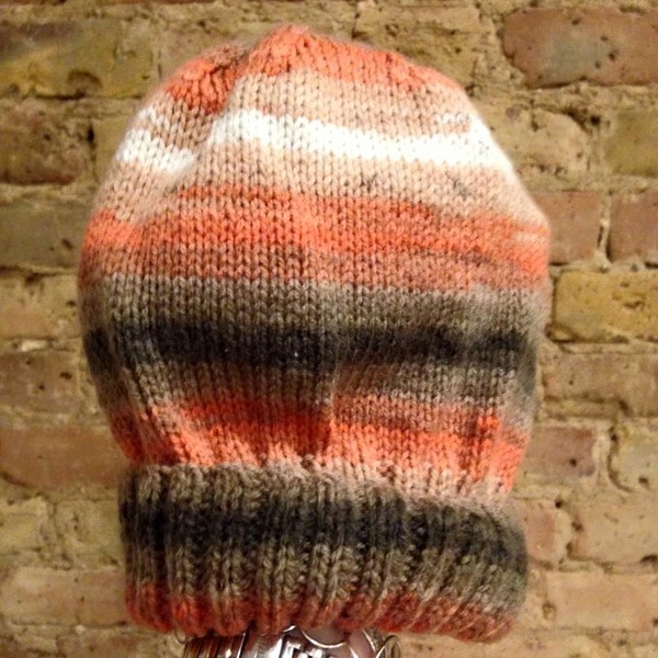 Woolly Hugs. Supporting refugees, lovely crafters and donors, fabulous Mumsnetters we need your help.