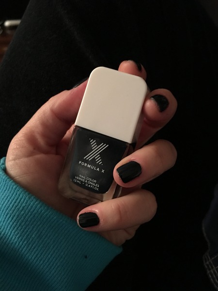 Can you recommend a good nail polish brand?
