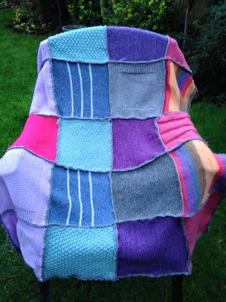 Woolly Hugs. Supporting refugees, lovely crafters and donors, fabulous Mumsnetters we need your help.