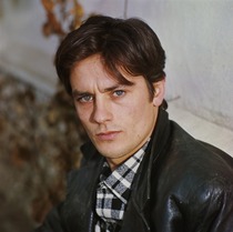 to think this is the most handsome man EVER?