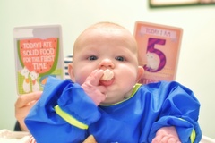 Mugabe Nights: sometimes you wanna go where everybody knows your (sleep deprived) pain!