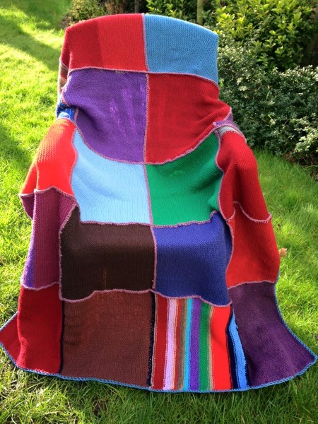 Woolly Hugs. Our Project to help refugees continues. One square, one blanket, a pair of gloves, one warm hat, one step at a time, really every little thing will help. All support welcome.