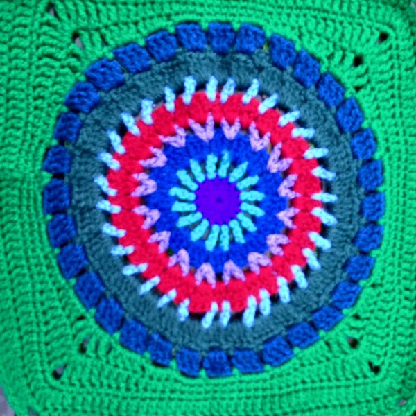 Woolly Hugs. Supporting refugees, lovely crafters and donors, fabulous Mumsnetters we need your help.