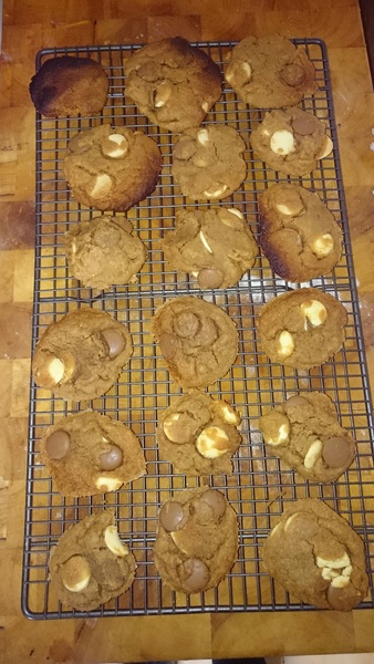 Cadbury Dairy Milk Mixed Buttons Tester Review Thread NOW CLOSED