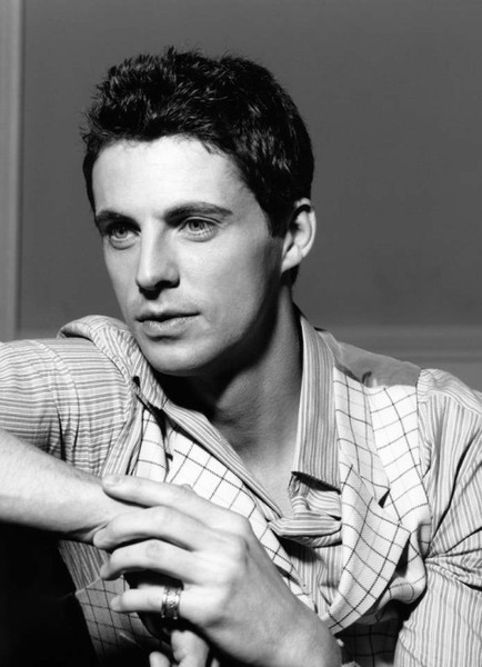 to think this is the most handsome man EVER?