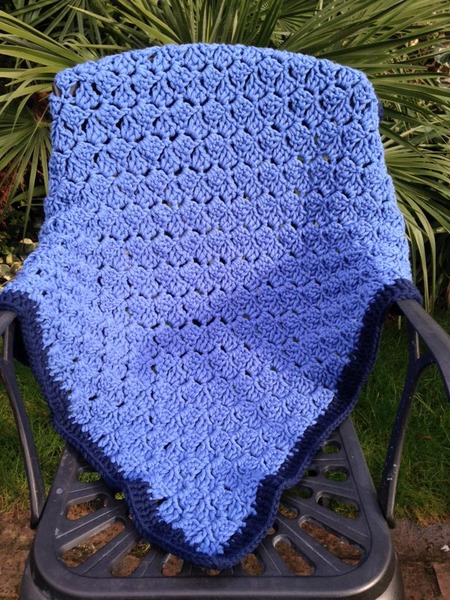 Woolly Hugs. Our Project to help refugees continues. One square, one blanket, a pair of gloves, one warm hat, one step at a time, really every little thing will help. All support welcome.