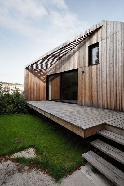 Landscaping a dark area - what would you do?