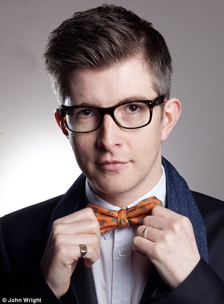 to think this is the most handsome man EVER?