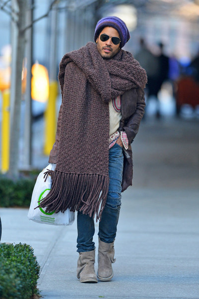 To think that Victoria Beckham looks plain daft?