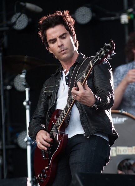 to think this is the most handsome man EVER?