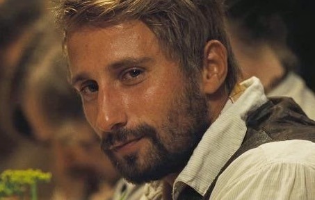 to think this is the most handsome man EVER?