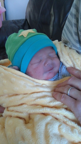 please help us name 1 day old DS!