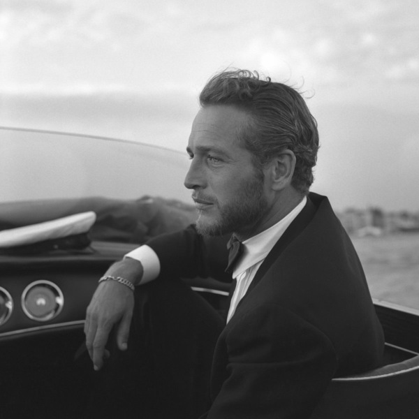 to think this is the most handsome man EVER?