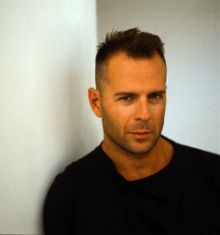 to think this is the most handsome man EVER?