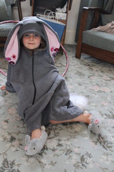 Share photos of your kids dressed up for World Book Day to win £100 book token + 10 official WBD books