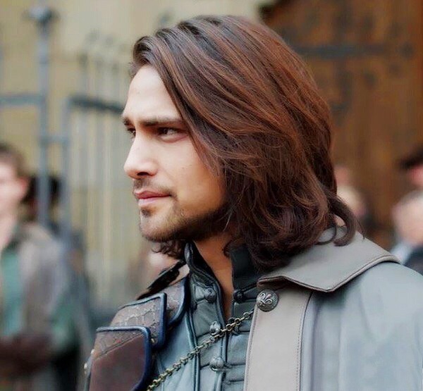 Swagger Inn Thread 122 - It's A New Series (soonish) It's A New Thread And We're Feeeeeeeellllinnnnnng Musketeers... Er Feeeeeelllinnnnng Good