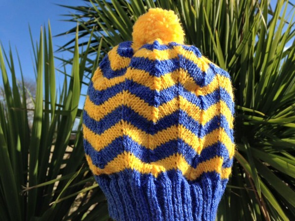 Woolly Hugs. Our Project to help refugees continues. One square, one blanket, a pair of gloves, one warm hat, one step at a time, really every little thing will help. All support welcome.