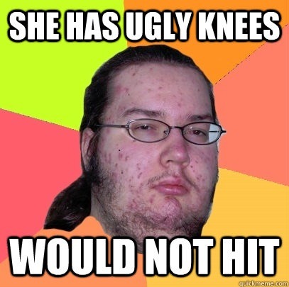 To think that Julianne Moore should have worn tights