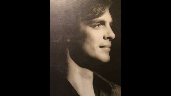 to think this is the most handsome man EVER?