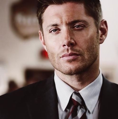 to think this is the most handsome man EVER?