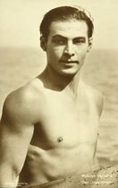 to think this is the most handsome man EVER?