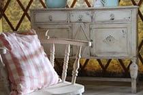 To think Annie Sloan chalk paint is shit?