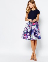 More of a WWYD - fellow wedding guest wants my dress!