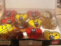 Mugabe Nights: sometimes you wanna go where everybody knows your (sleep deprived) pain!