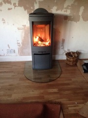 freestanding log burner