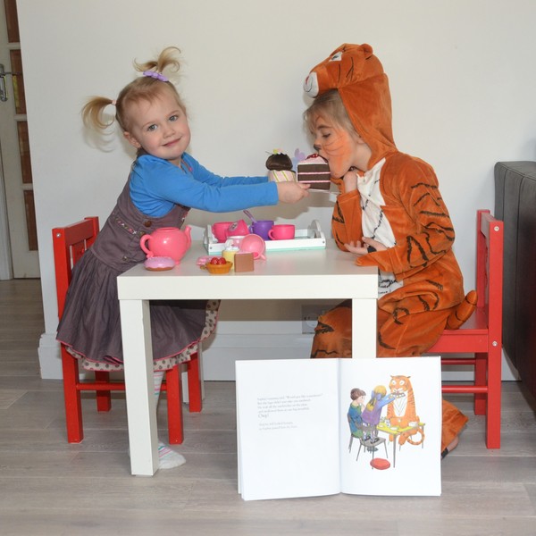 Share photos of your kids dressed up for World Book Day to win £100 book token + 10 official WBD books