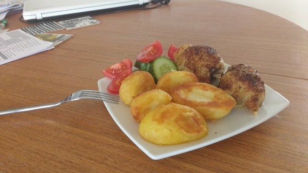 Find out what Mumsnetters thought of Aunt Bessie’s Homestyle frozen roast potatoes. £300 John Lewis voucher prize draw for testers’ feedback! NOW CLOSED!