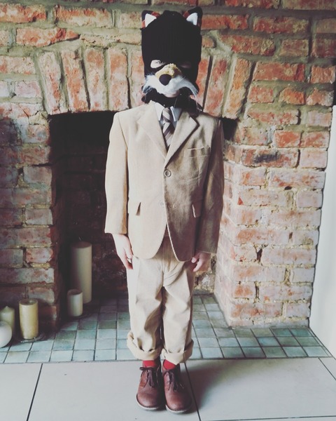 Share photos of your kids dressed up for World Book Day to win £100 book token + 10 official WBD books