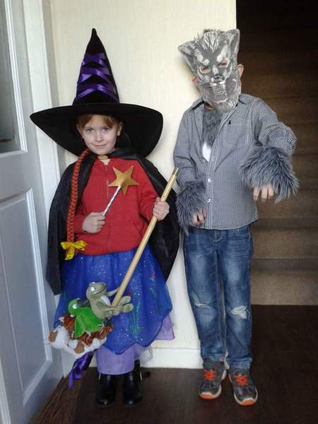 Share photos of your kids dressed up for World Book Day to win £100 book token + 10 official WBD books