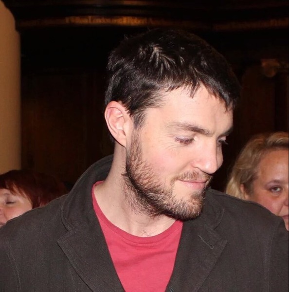 Swagger Inn Thread 125.  136,000 posts and over 735 days later - the wenching and perving continues onwards. But WhenTAF will the BBC actually admit that S3 of The Musketeers exists?