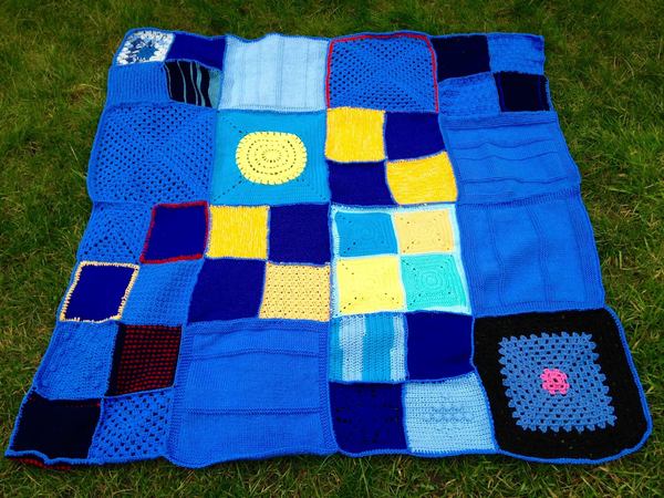 Woolly Hugs. Our Project to help refugees continues. One square, one blanket, a pair of gloves, one warm hat, one step at a time, really every little thing will help. All support welcome.