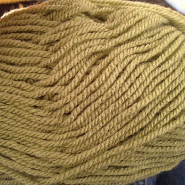 Beautiful baby Rumer. We are making a blanket for TheDisillusionedAnarchist, can anyone help us?