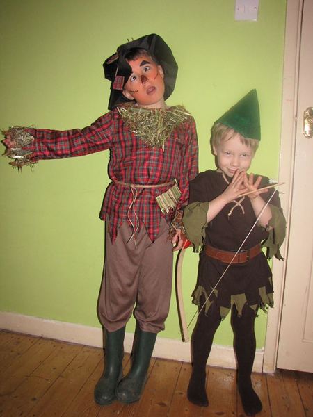 Share photos of your kids dressed up for World Book Day to win £100 book token + 10 official WBD books