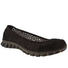 Comfortable but stylish shoes for walking all day