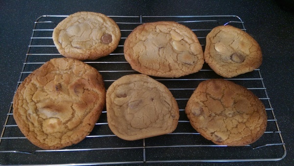 Cadbury Dairy Milk Mixed Buttons Tester Review Thread NOW CLOSED